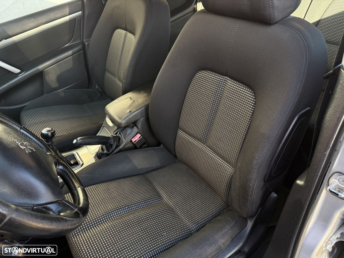 Peugeot 407 SW 2.0 HDi Navteq - 25
