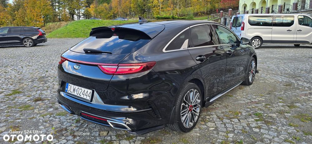 Kia ProCeed - 5