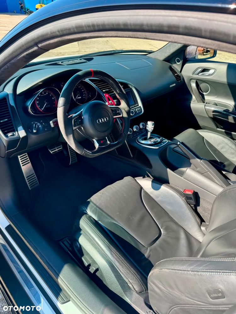 Audi R8 Coupé - 16