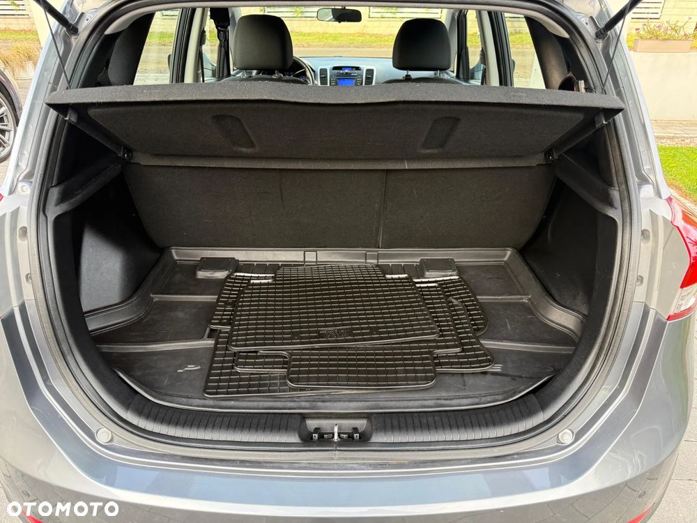 Hyundai ix20 - 18