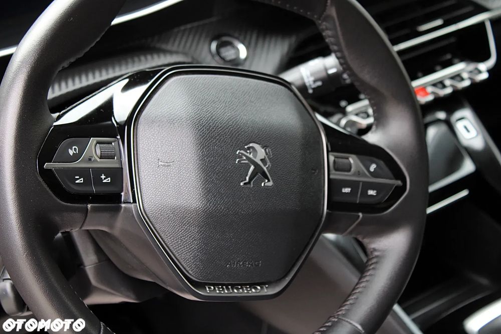 Peugeot 2008 - 22