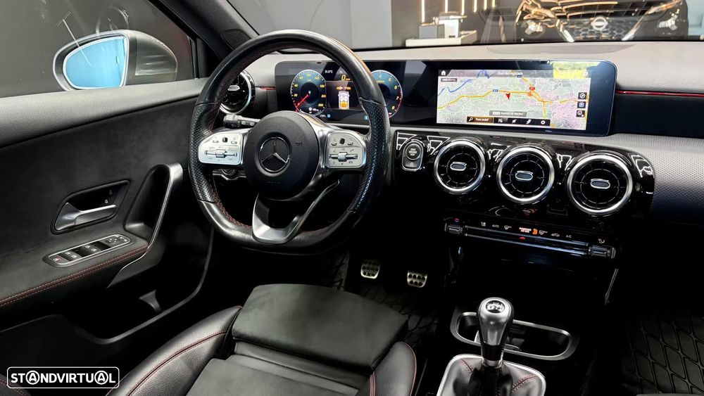 Mercedes-Benz A 200 AMG Line - 42