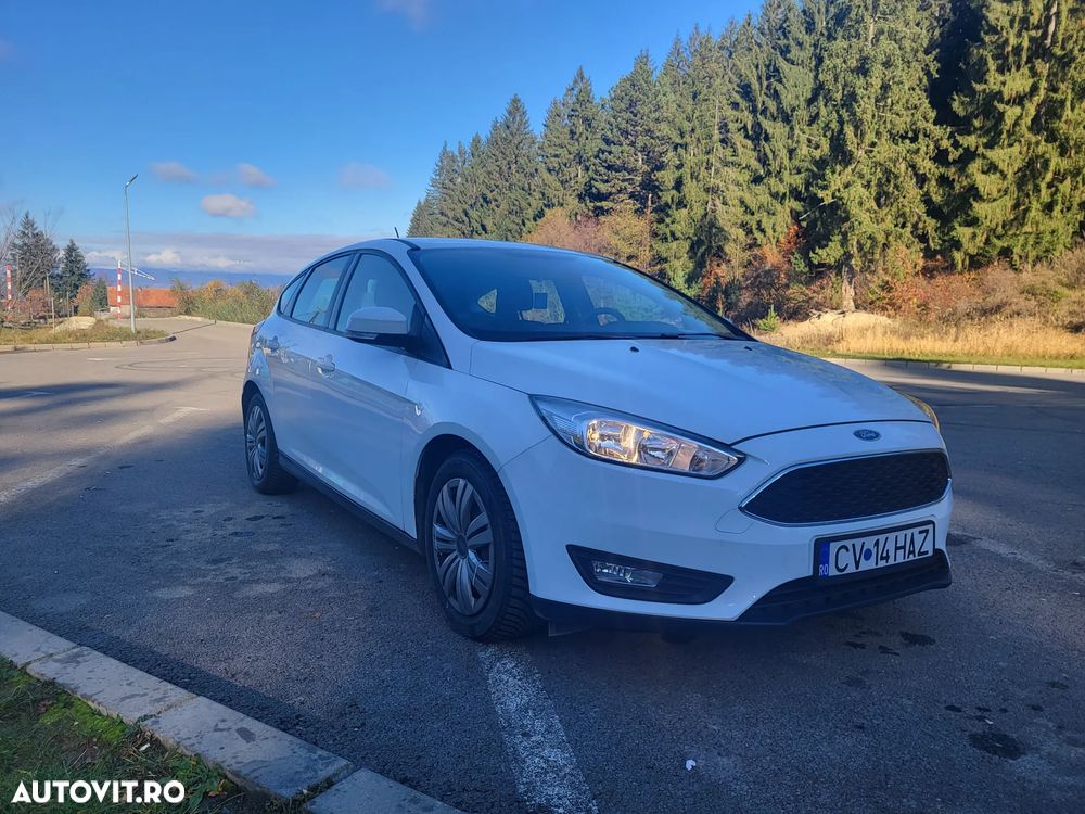 Ford Focus 1.0 EcoBoost Trend Edition - 10