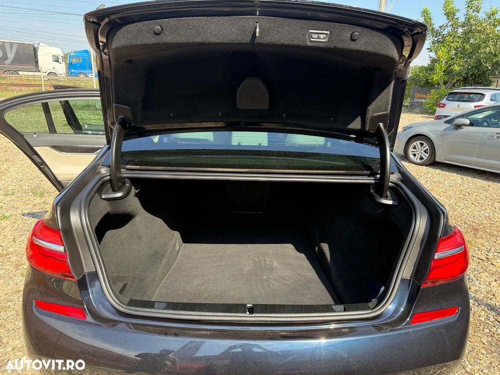 BMW Seria 7 730d xDrive - 21