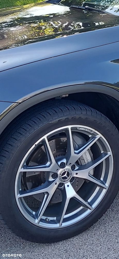 Mercedes-Benz GLC 300 4Matic 9G-TRONIC AMG Line - 8