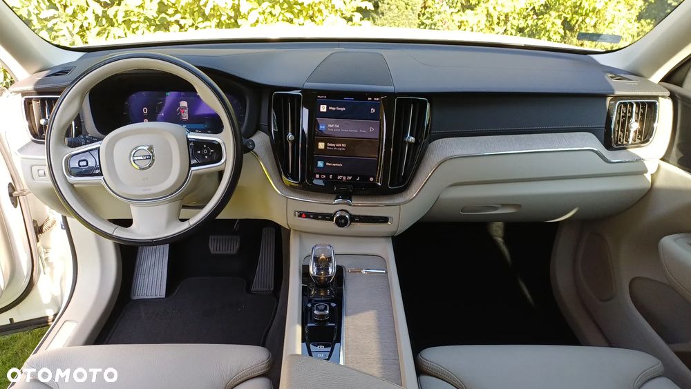 Volvo XC 60 T4 Inscription - 3