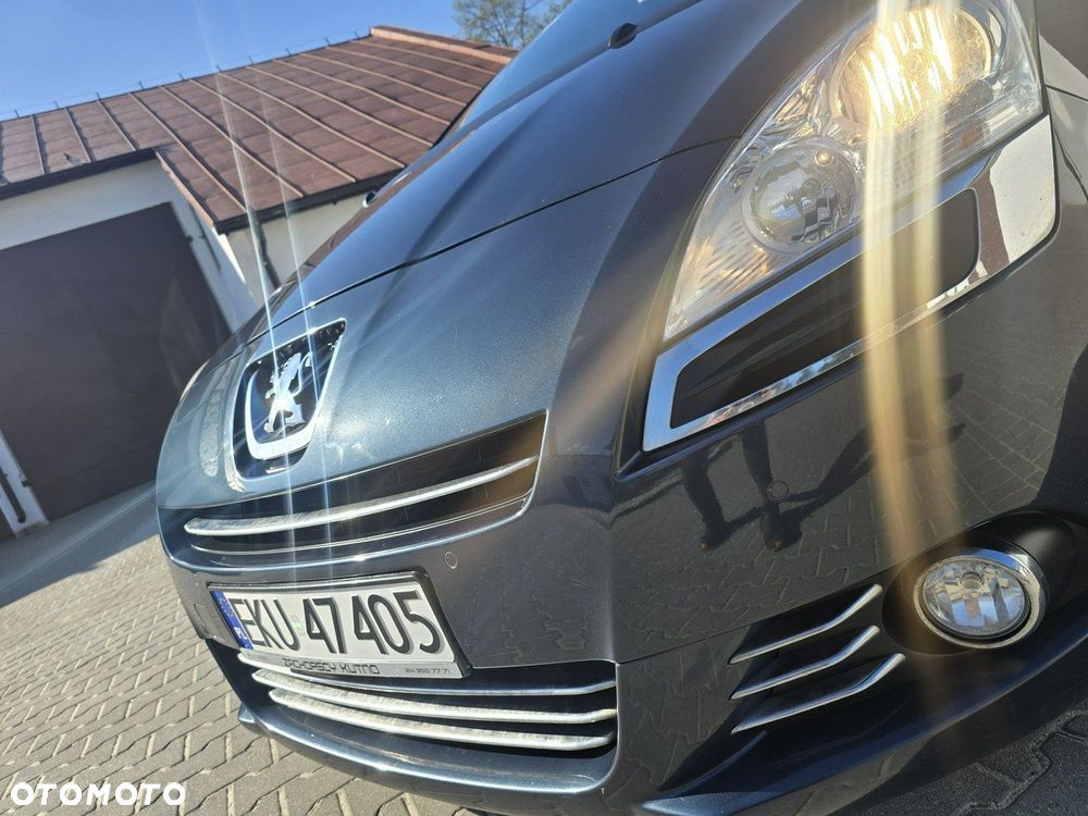 Peugeot 5008 - 4