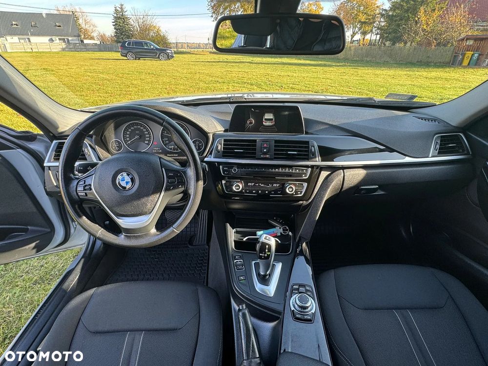 BMW Seria 3 318d - 2