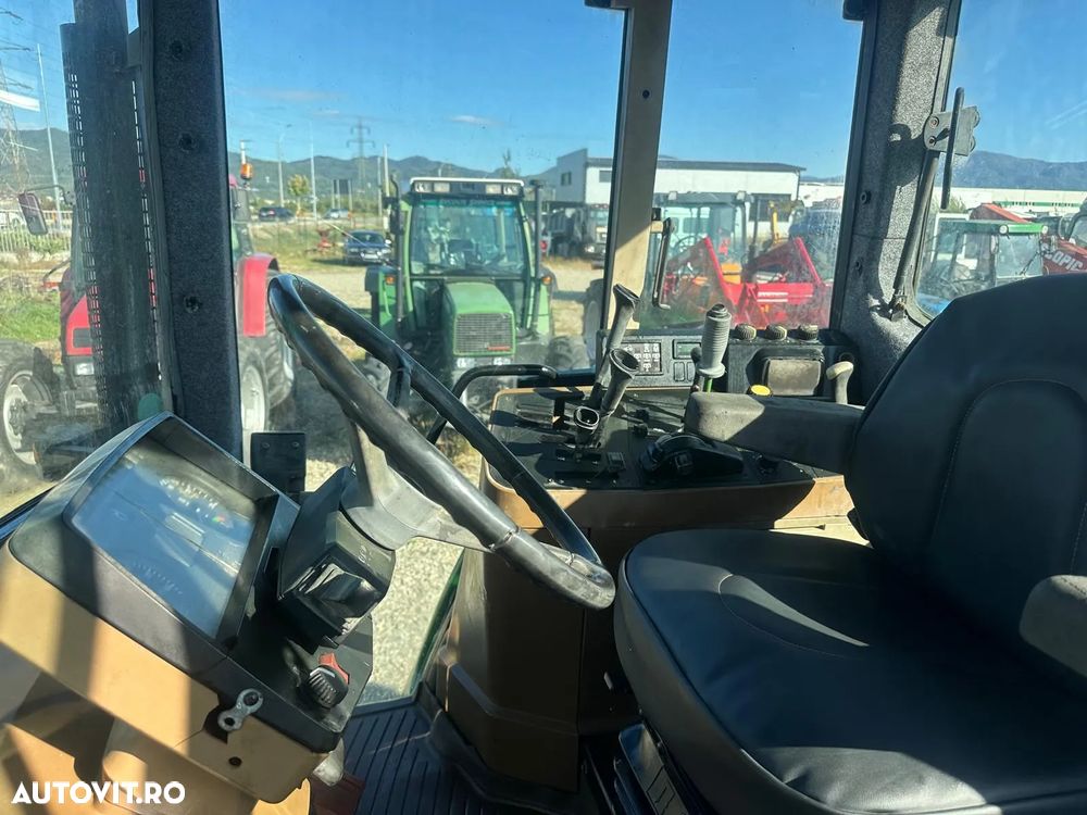 John Deere 6900 - 4