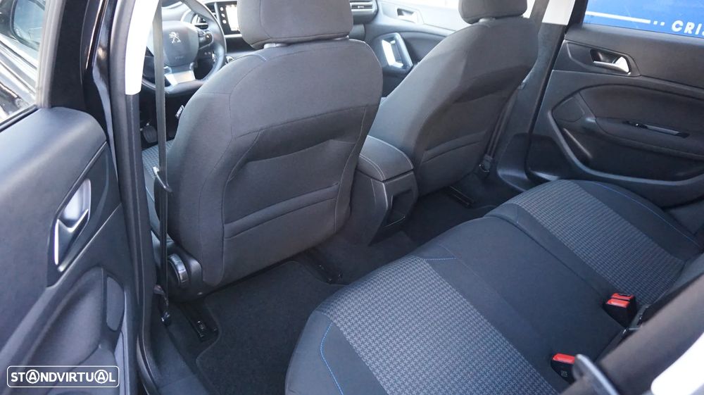 Peugeot 308 SW 1.5 BlueHDi Style - 16