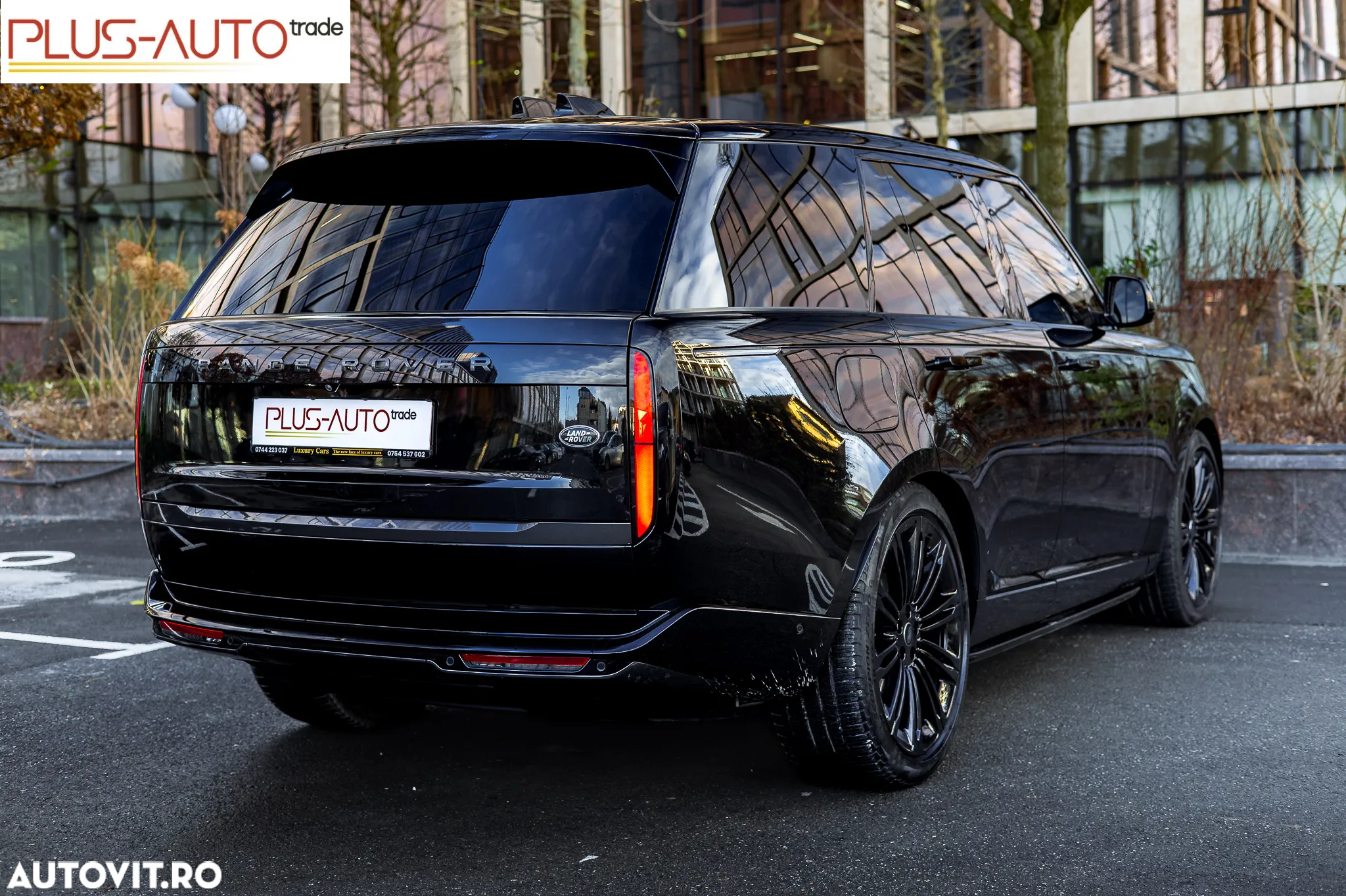 Land Rover Range Rover 3.0 I6 D350 MHEV Autobiography - 11