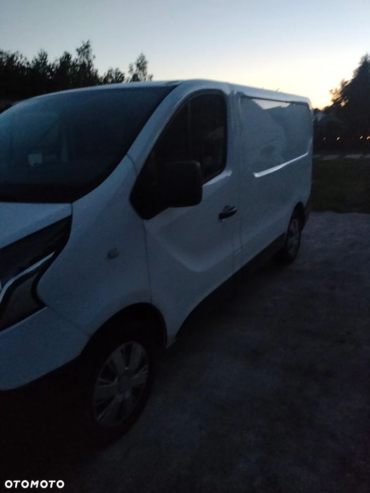 Renault Trafic - 2