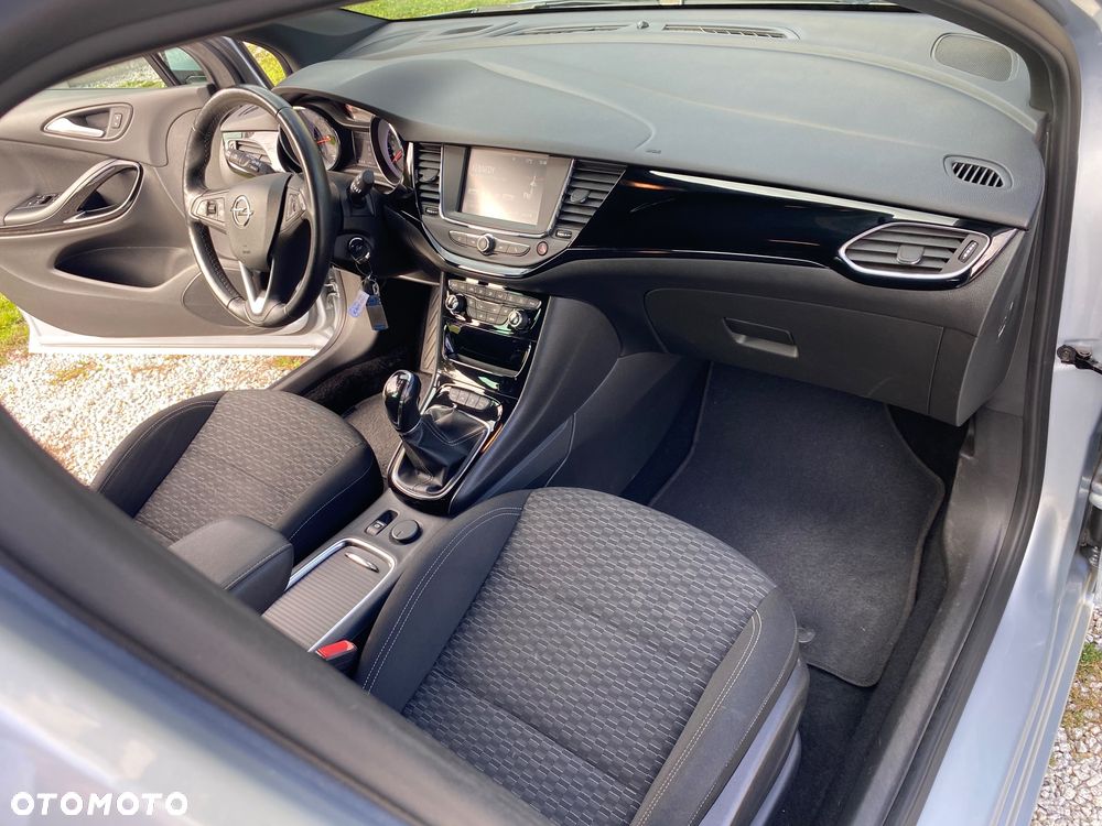 Opel Astra 1.4 T GPF Dynamic - 20