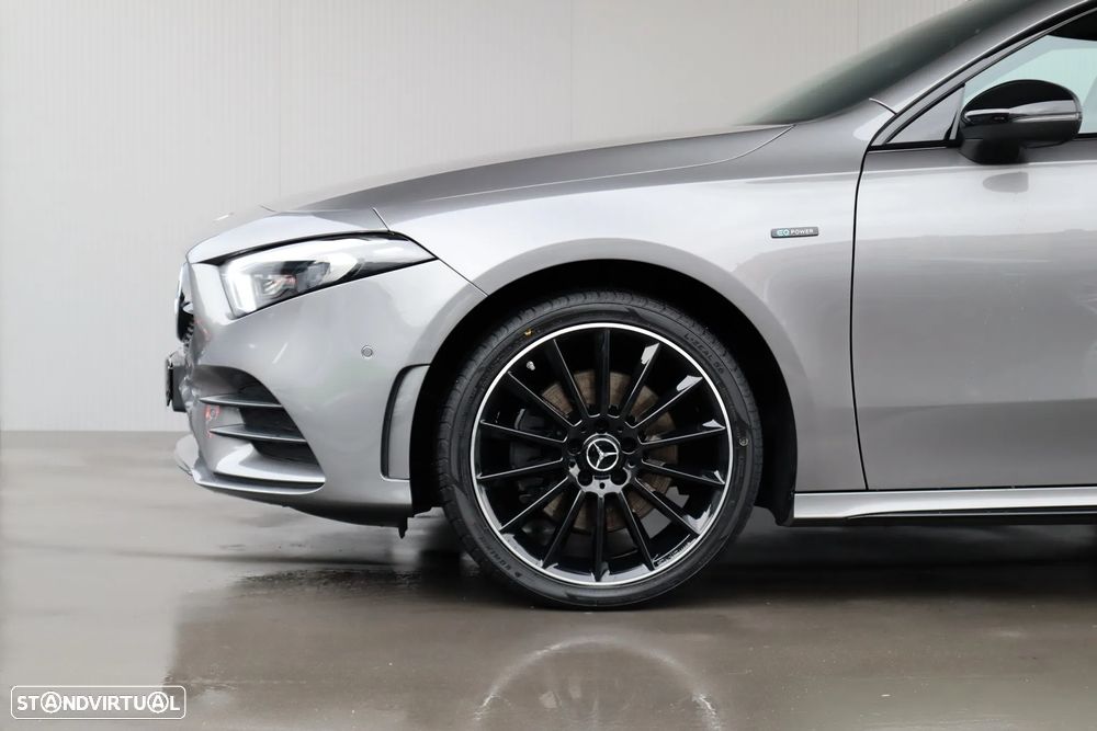 Mercedes-Benz A 250 e 8G-DCT AMG Line - 7