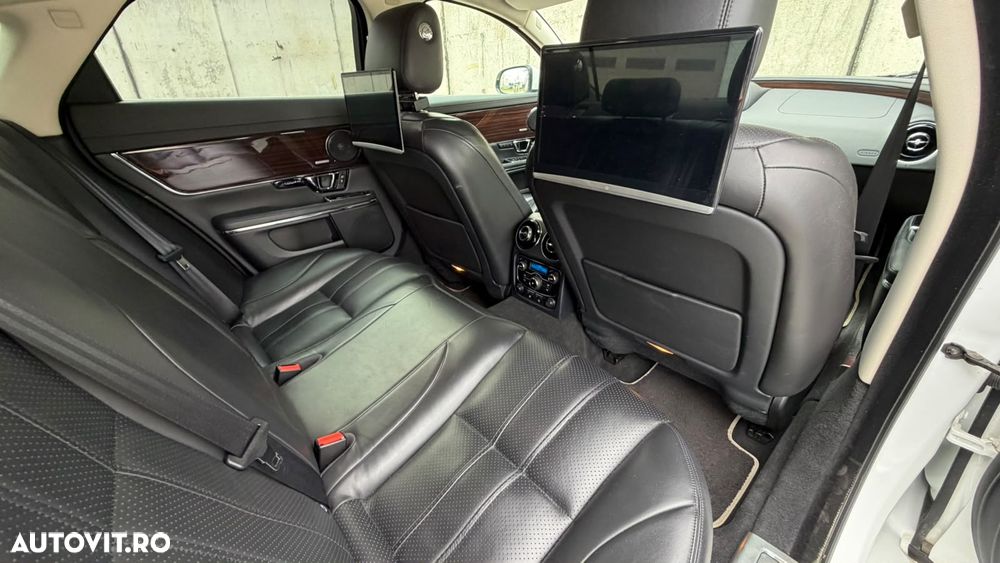 Jaguar XJ 3.0 V6 Kompressor AWD Premium Luxury - 10