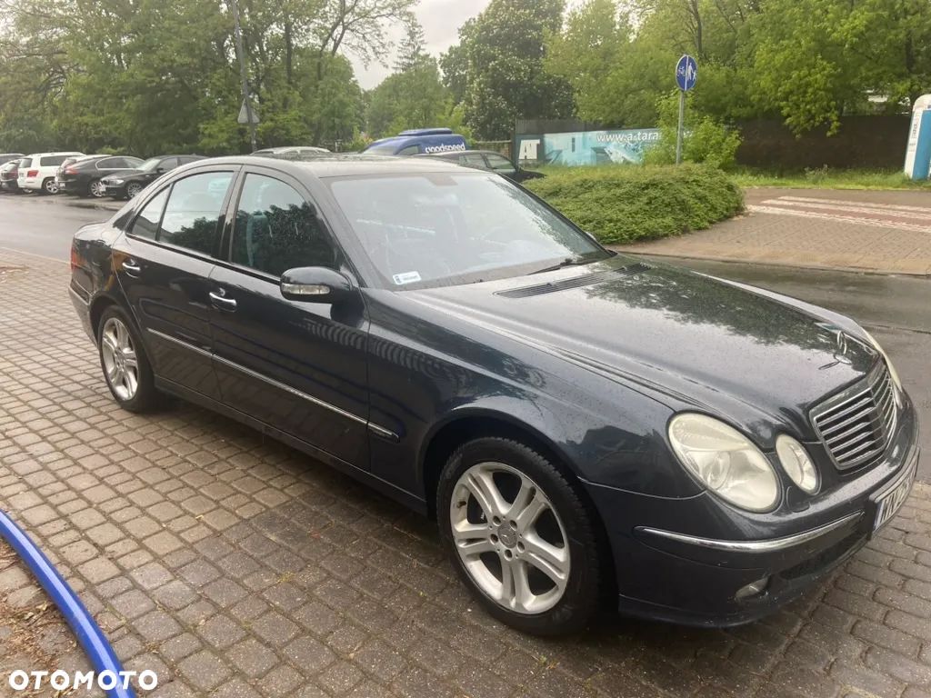 Mercedes-Benz Klasa E 500 7G-TRONIC Avantgarde - 1