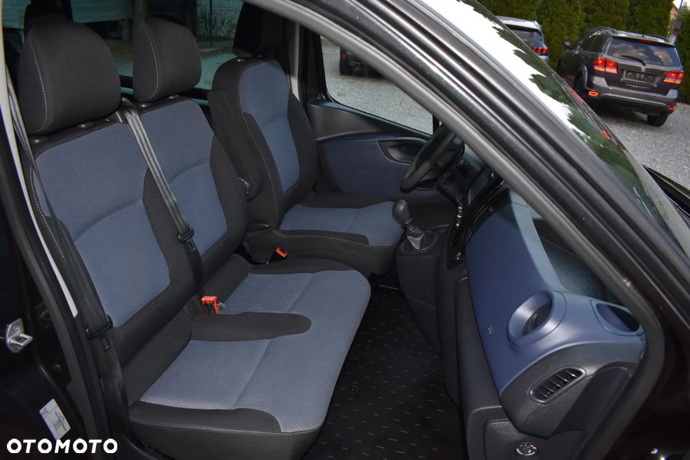 Opel Vivaro - 30