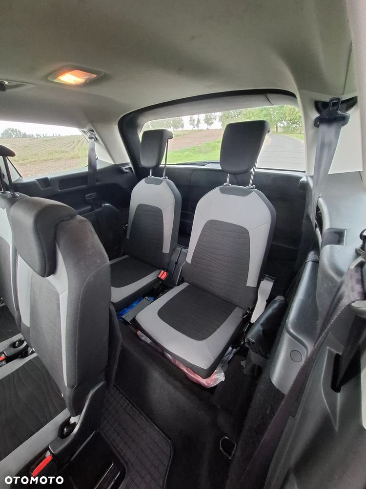Citroën C4 Picasso - 22