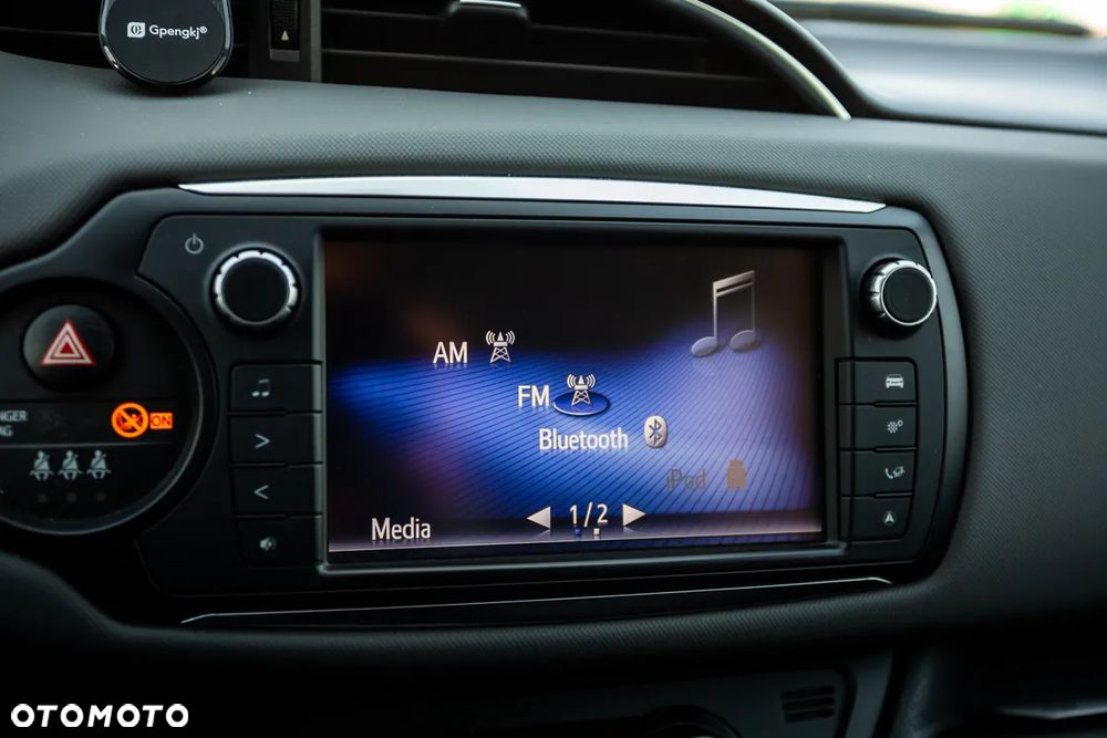 Toyota Yaris - 33