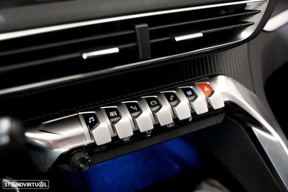 Peugeot 5008 1.2 PureTech Allure EAT8 - 7