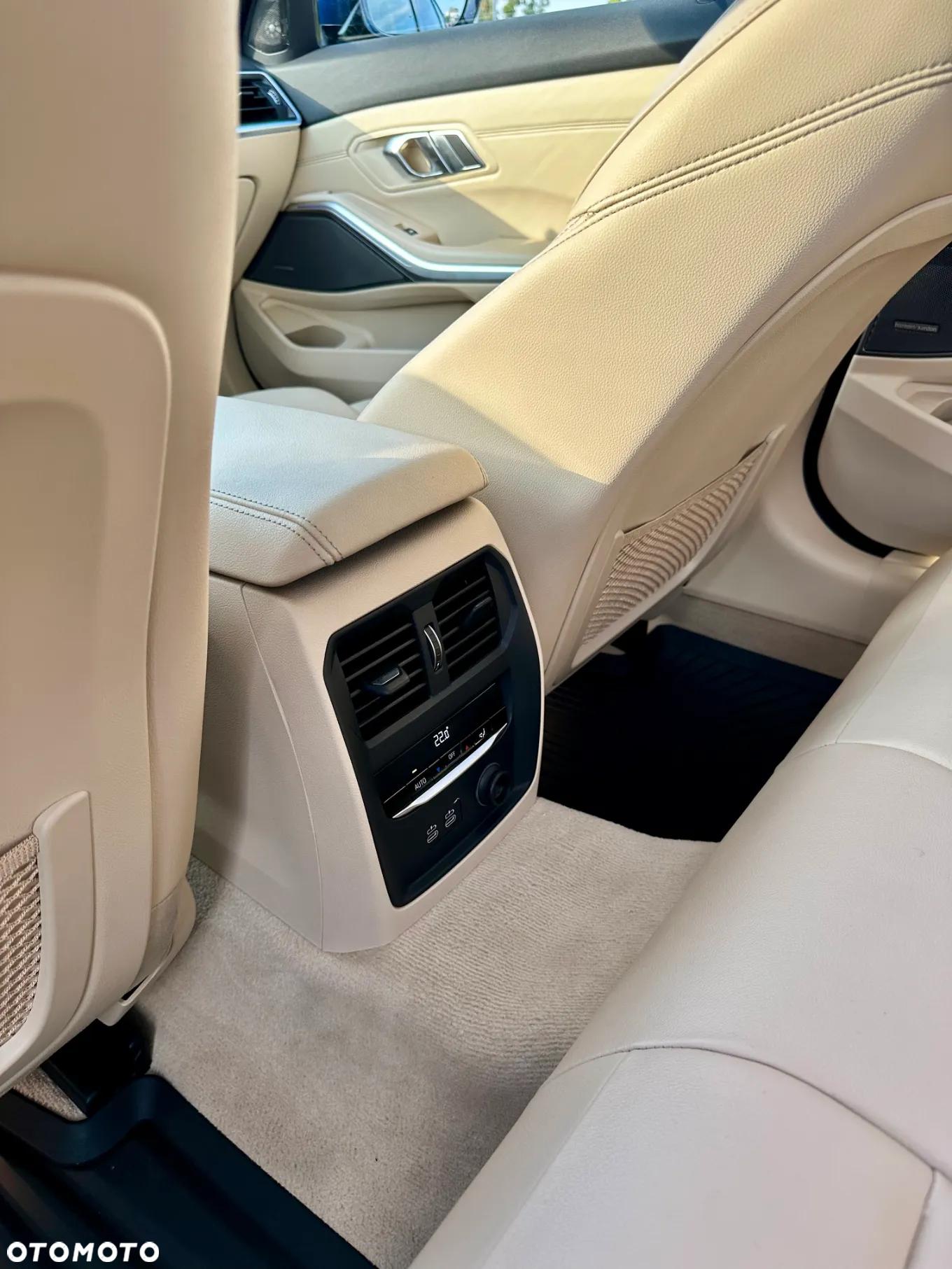 BMW Seria 3 320d Luxury Line - 15