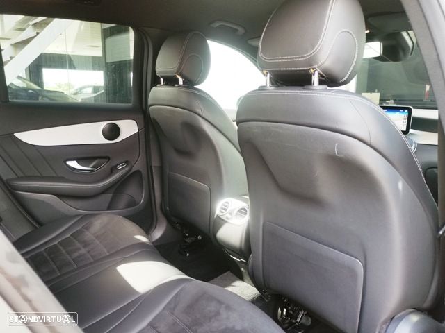 Mercedes-Benz GLC 300 de 4Matic 9G-TRONIC AMG Line - 10