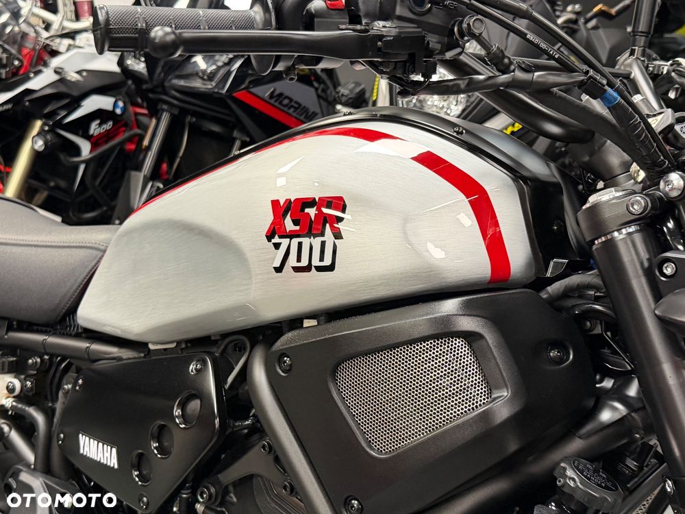 Yamaha XSR - 19