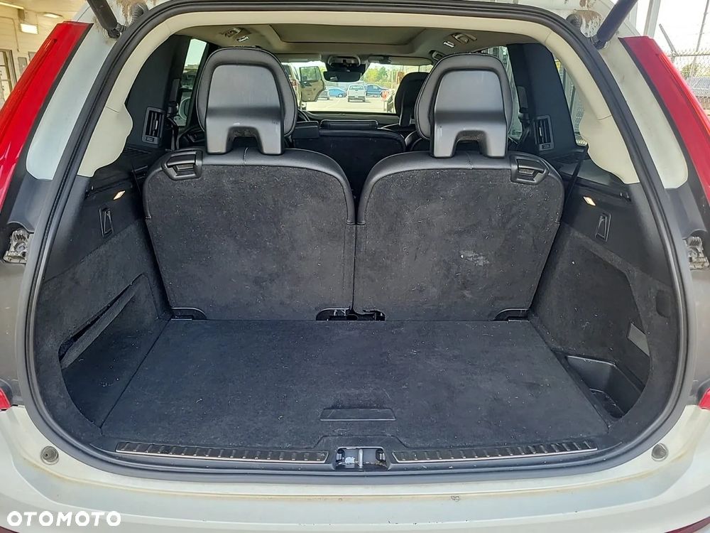 Volvo XC 90 T6 AWD Momentum 7os - 10