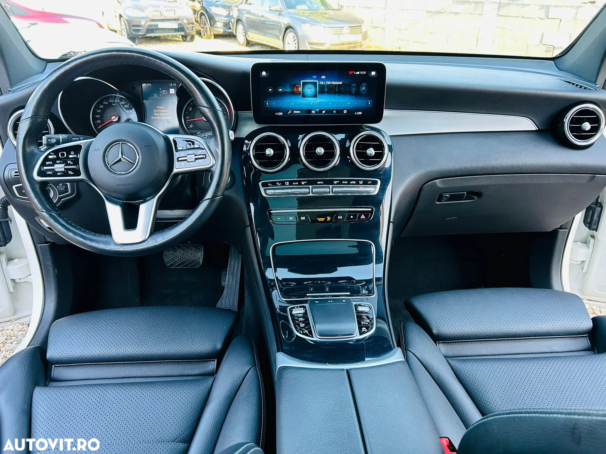 Mercedes-Benz GLC - 7