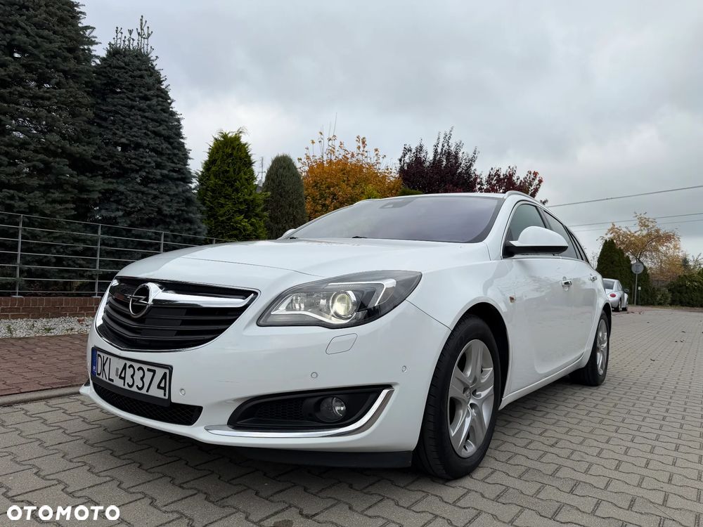 Opel Insignia - 18
