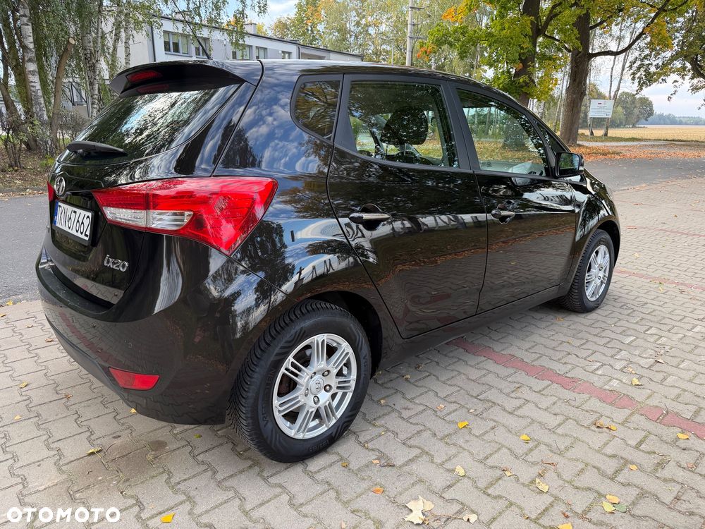 Hyundai ix20 - 10