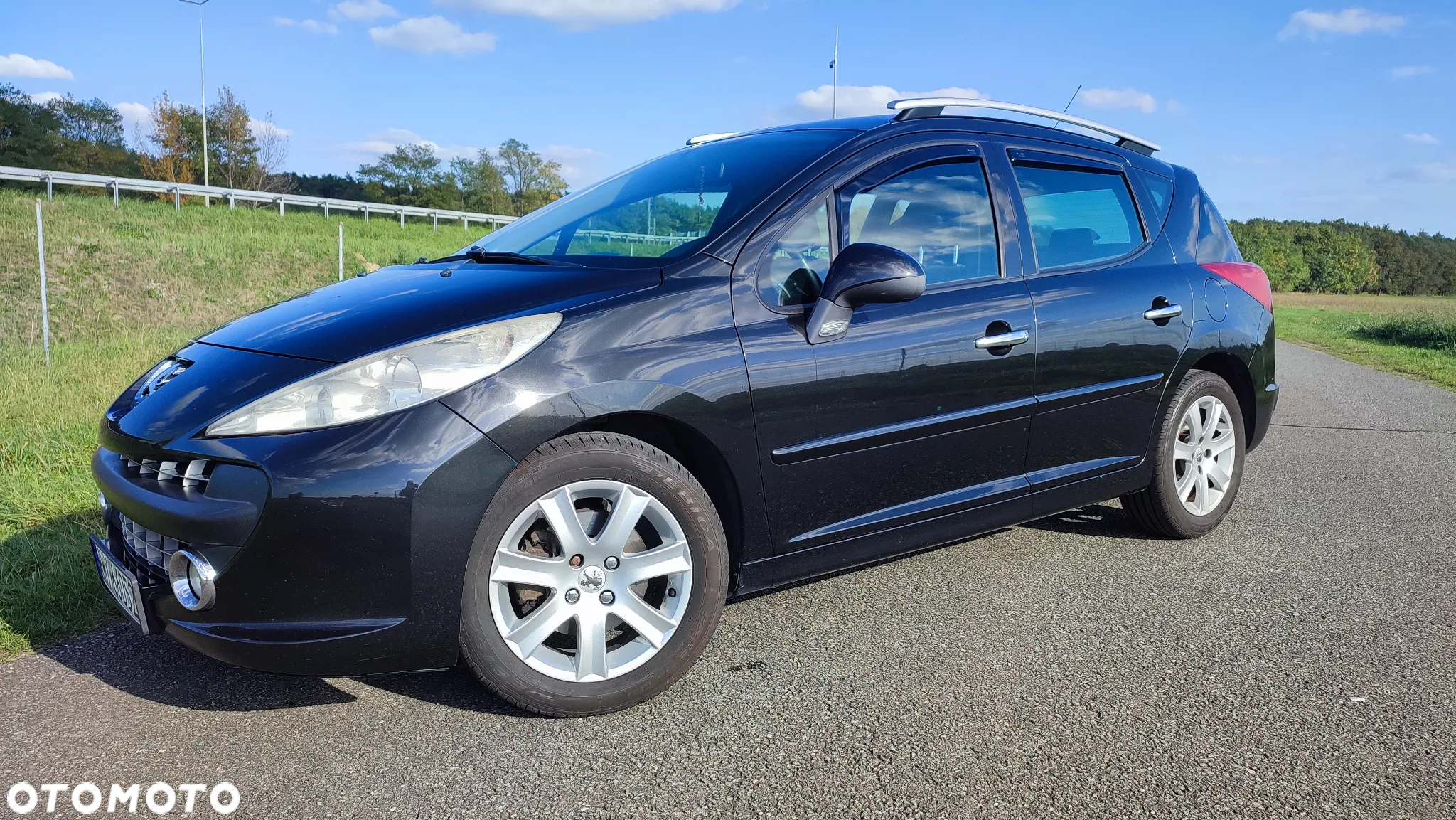 Peugeot 207 1.6 HDi Trendy - 34