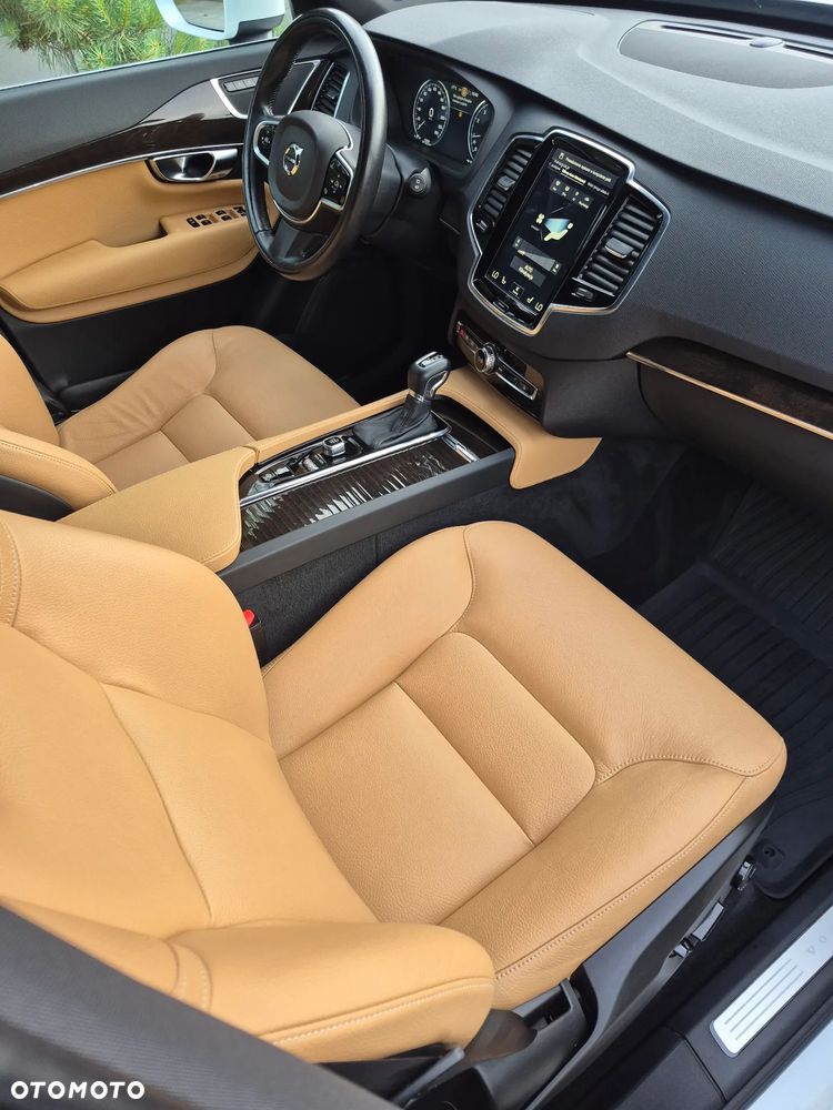 Volvo XC 90 T6 AWD Momentum 7os - 15