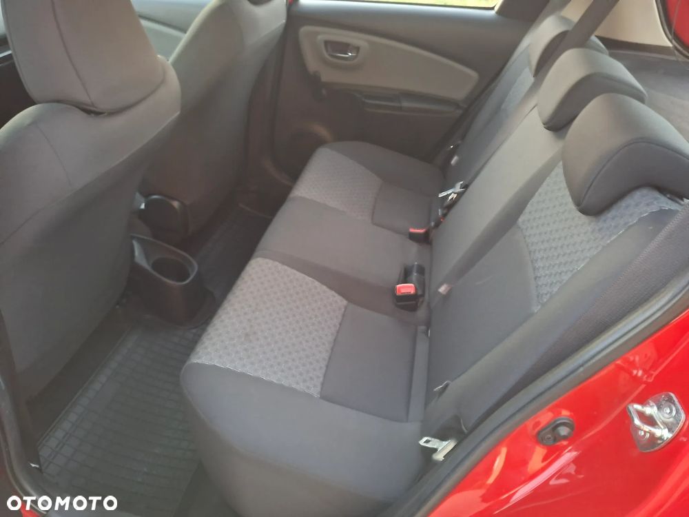 Toyota Yaris 1.33 VVT-i Executive - 19