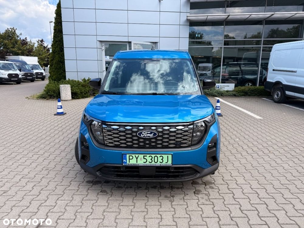 Ford Transit Courier - 3