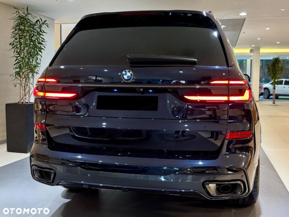 BMW X7 2026 photo 4