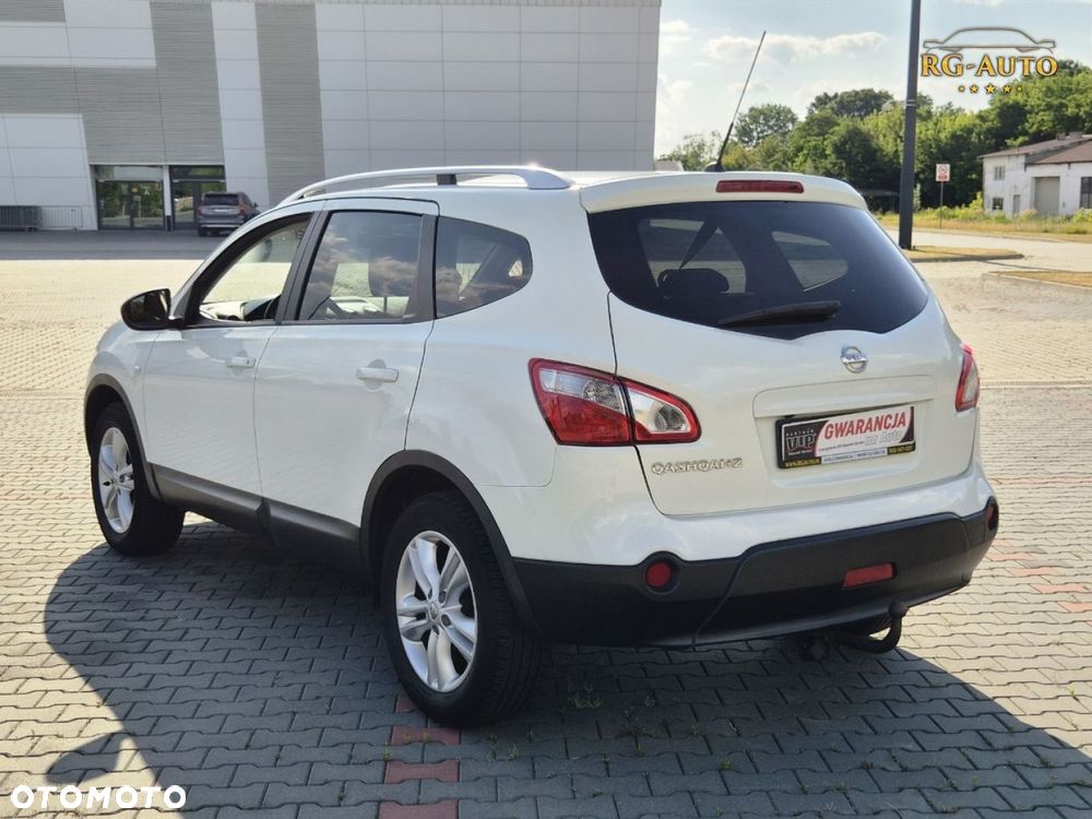 Nissan Qashqai+2 - 9