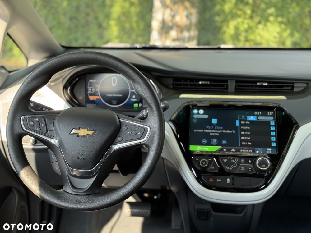 Chevrolet Bolt - 19
