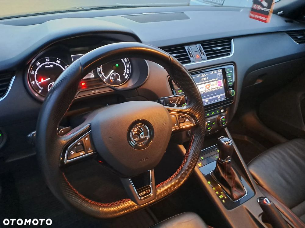 Skoda Octavia 2.0 TSI RS 230 DSG - 5