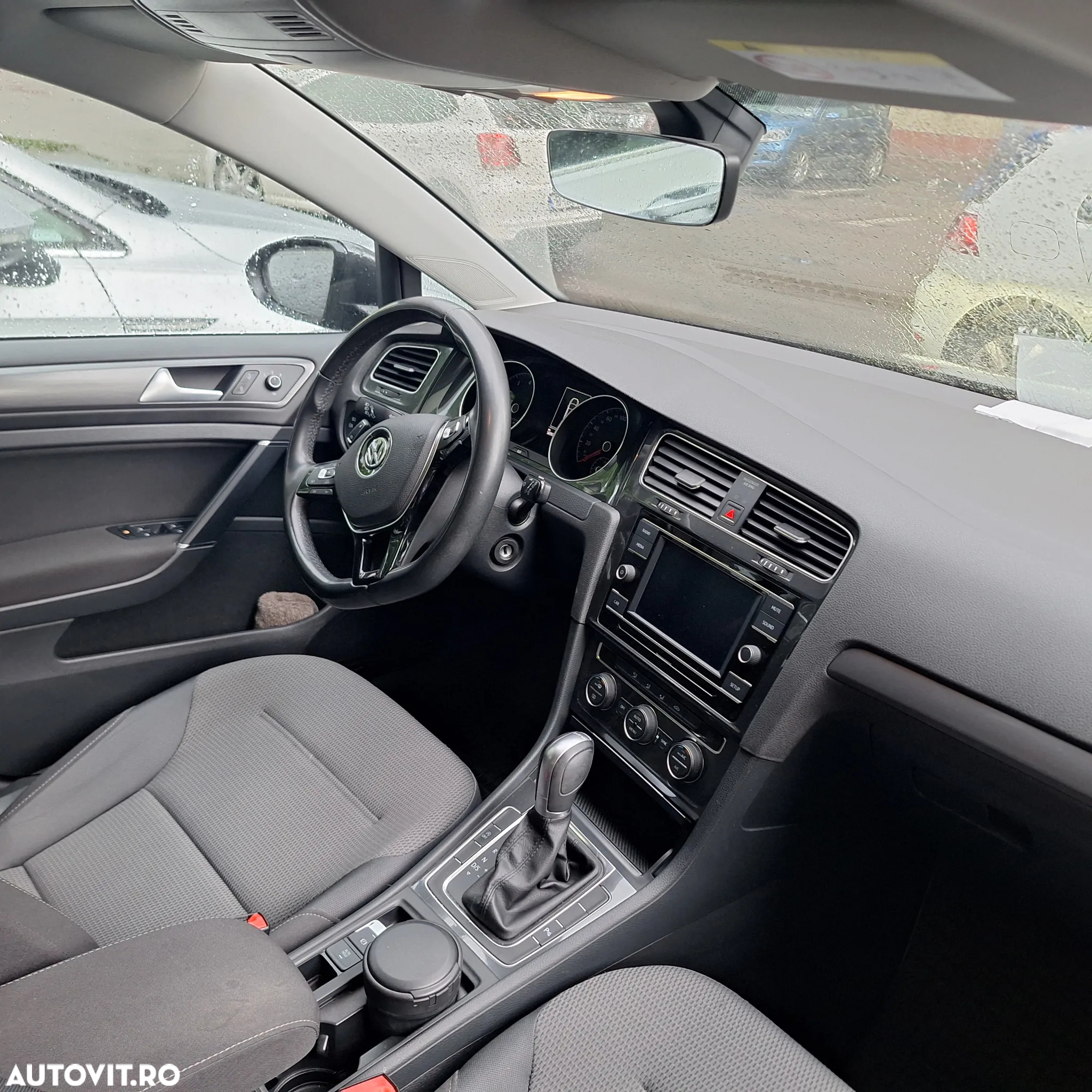 Volkswagen Golf 1.0 TSI DSG Comfortline - 10