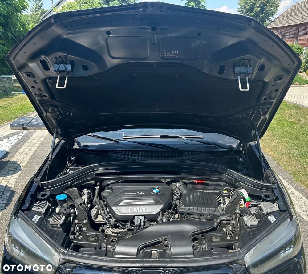 BMW X1 sDrive16d - 9