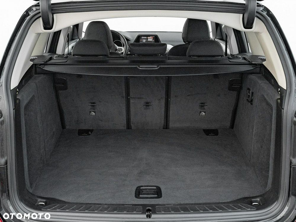 BMW X3 xDrive25d Advantage - 27