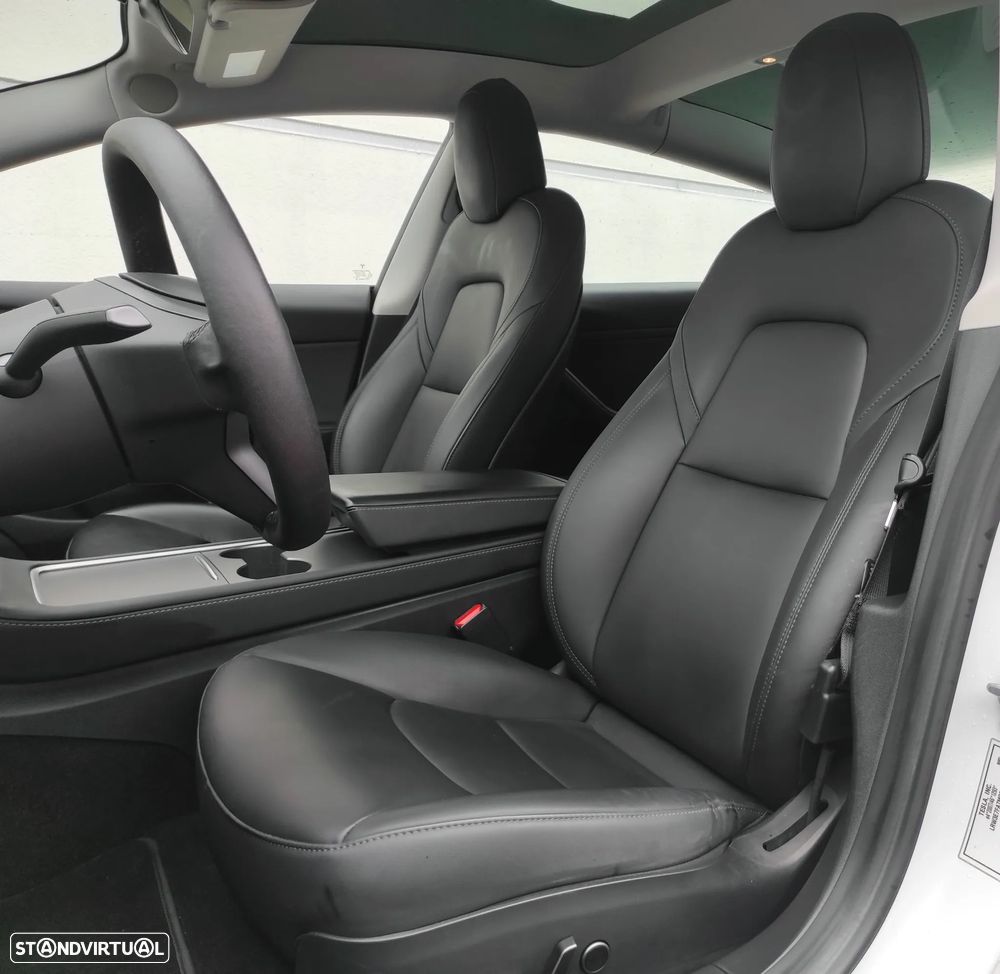 Tesla Model 3 Standard Range Plus RWD - 18