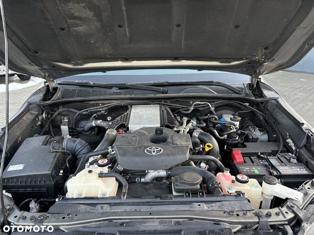 Toyota Hilux 4x4 Extra Cab Autm Invincible - 17