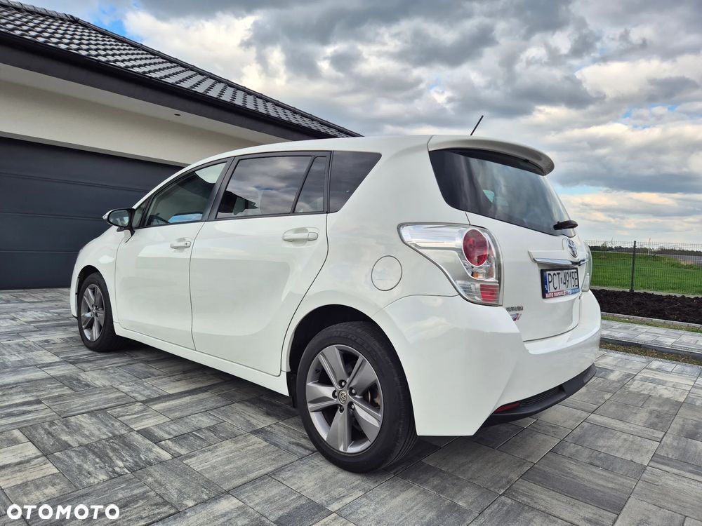 Toyota Verso 1.6 D-4D Premium - 20