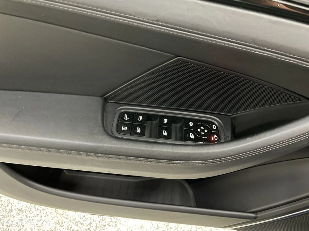 Porsche Panamera Turbo S E-Hybrid - 42
