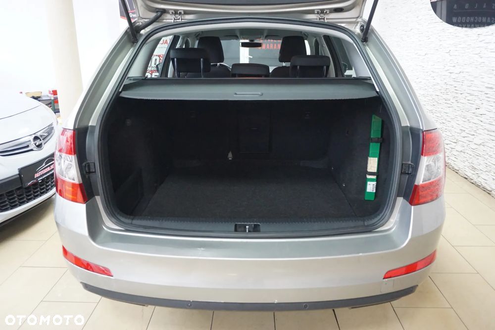 Skoda Octavia 1.6 TDI (Green tec) DSG Ambition - 15