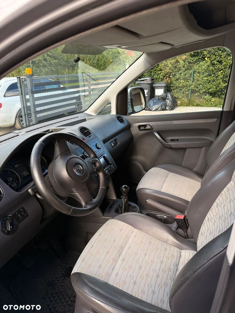 Volkswagen Caddy - 9