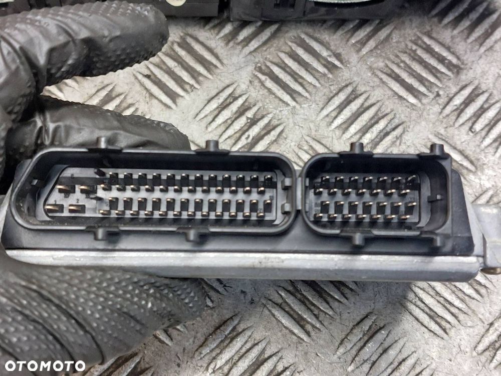 ZESTAW STARTOWY AUDI A4 B5 FL 1.9 TDI 038906018FF 8D0919861F - 3