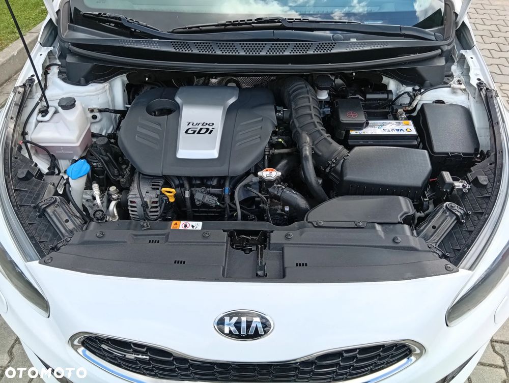 Kia Ceed 1.6 T-GDI GT-Track - 38